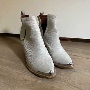 Jeffrey Campbell boots